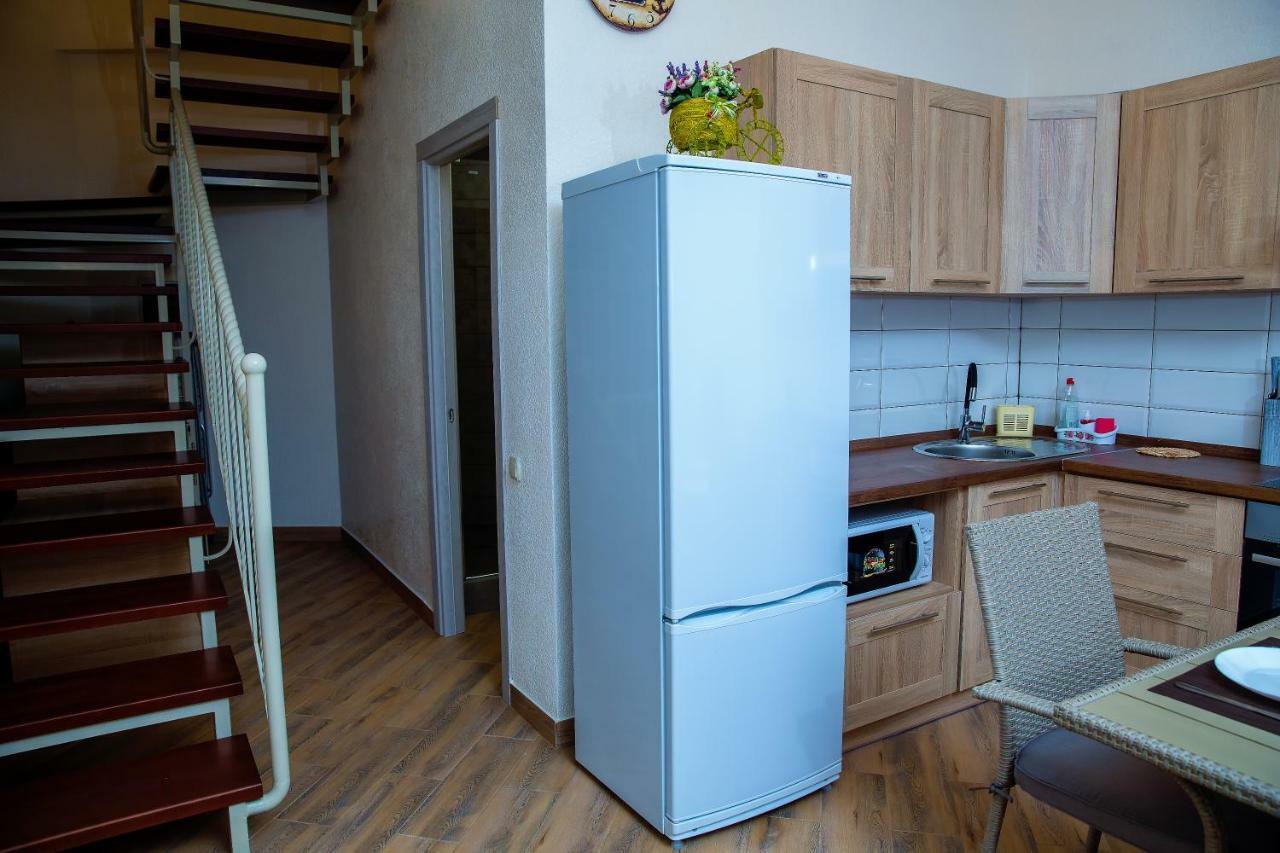 ヘリボブカЗолотой Бугазアパートメント エクステリア 写真